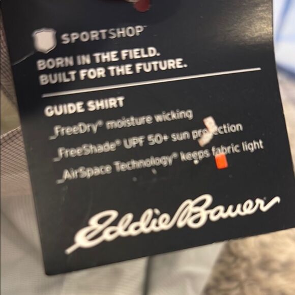 Eddie Bauer guide Men's Light Blue Shirt - Picture 7 of 7